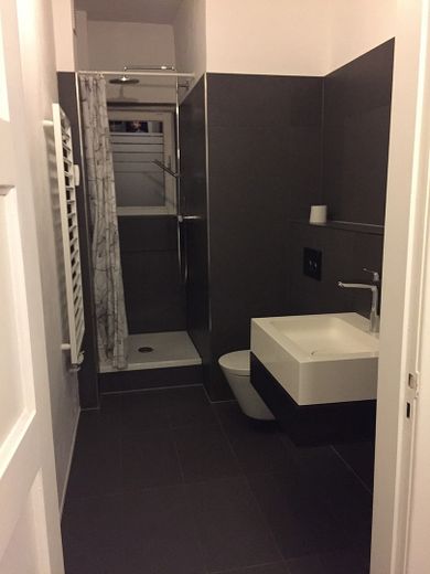 Vermietete Altbauwohnung mit stabiler Renditeperspektive | 3. OG | zentrale Lage Hamburg-Wandsbek – Foto 2