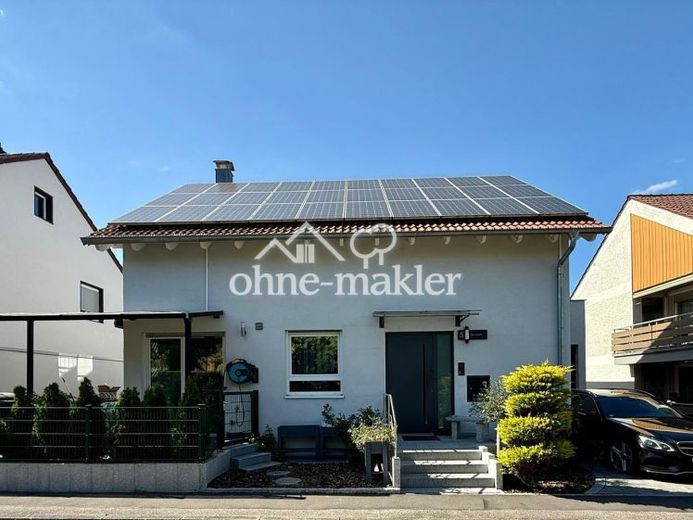 Exklusives 7-Zi.-Haus (195m²) mit eigener Sauna, Garage & Terrasse – Foto 1