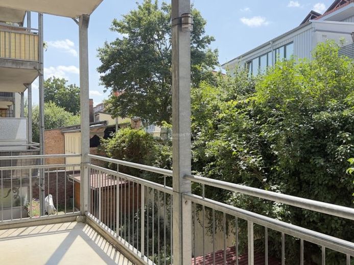 Perfekt für die kleine Familie: 3-Zimmer-Wohnung mit Balkon – Foto 1