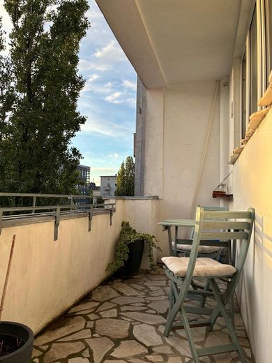 Provisionsfrei & Bezugsfrei: Eigentumswohnung mit Balkon & Fußbodenheizung nahe Tempelhofer Feld – Balkon