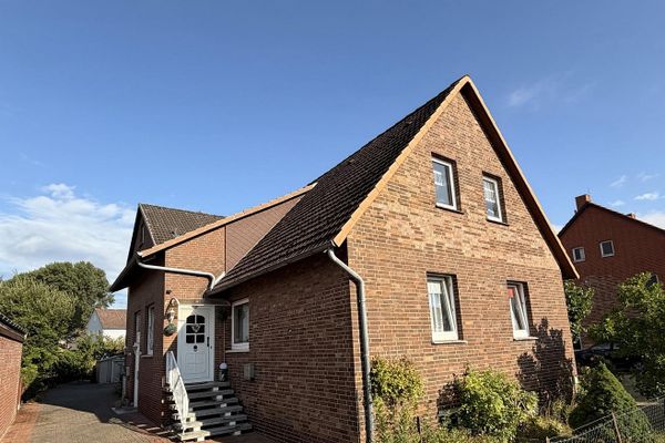 Zweifamilienhaus in Haste/OT Wilhelmsdorf provisionsfrei zu verkaufen