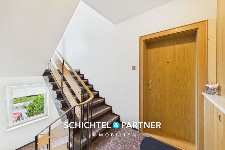 Gartenstadt Süd | 3-Zimmer-Wohnung für Kapitalanleger &amp; Selbstnutzer – S&amp;P | Treppenhaus