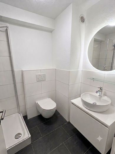 Exclusive 2-room apartment with large terrace – completely modernized bathroom in Karlsruhe-Neureut – Foto 4