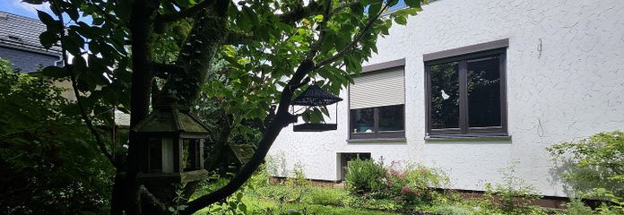 Haus Gartenansicht