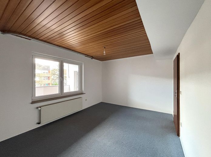 Piękne 3-pokojowe mieszkanie we wschodniej części Ringgebiet – Raum-2