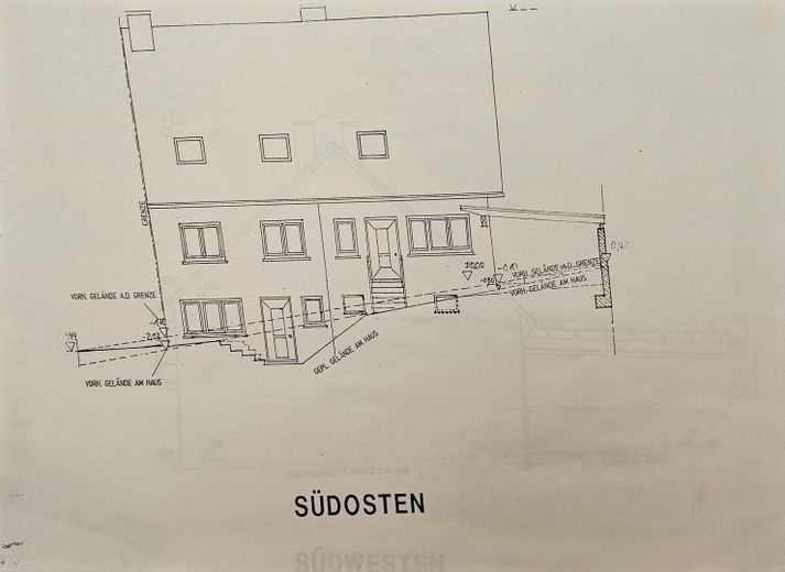 Frontansicht Haus (rechts)