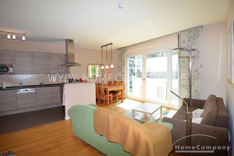 Lichtdurchflutete, große 2-Zimmer-Wohnung in Mitte, möbliert – 31bcc6e3a21a3402eb87c52cdb297d4a5545ce47.jpg