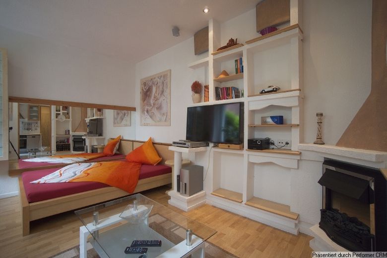 Quiet, peaceful, furnished apartment enjoying a top location in the Pempelfort area of Düsseldorf! – a2bc2f61c6b9040f9d822033ea5c510848e8f756.jpg