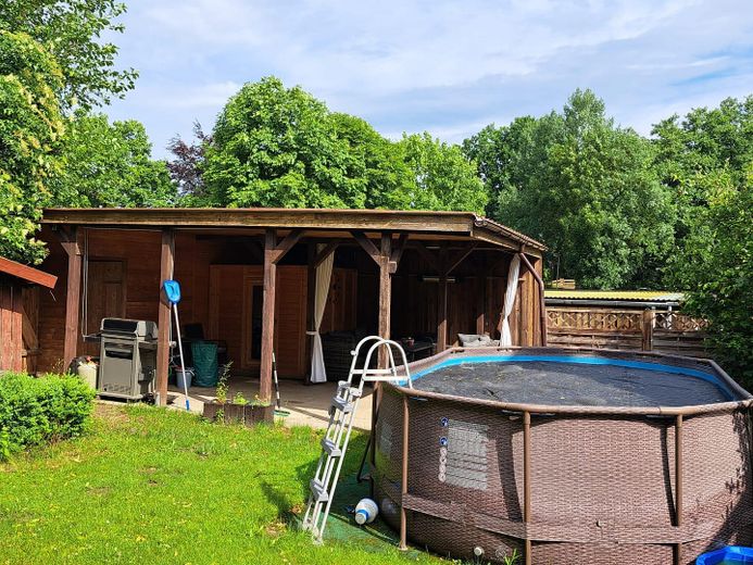 Casa unifamiliare in posizione idilliaca – Gülzow presso Amburgo – Garten mit überdachter Lounge