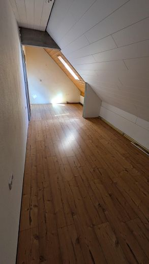 Affascinante casa indipendente in posizione tranquilla – vendita privata (senza agenzia) – aber viel Potenzial
