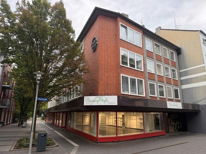 Frisch renovierter Wohntraum mit Panoramablick über die Gladbecker Innenstadt – Aussenansicht