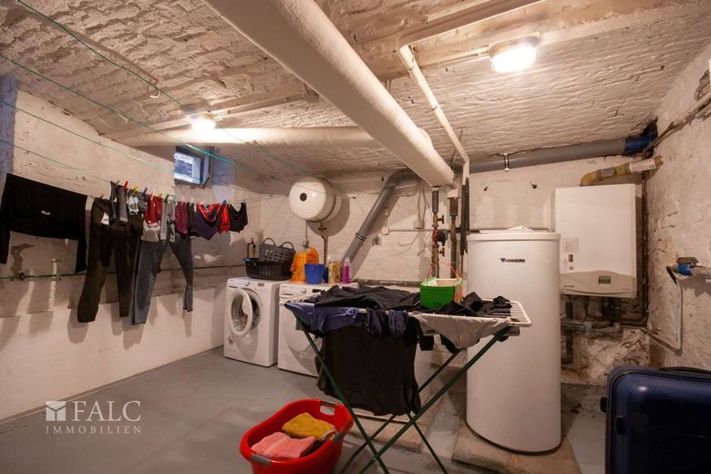 Gute Investition in guter Lage ! – Waschraum/Heizung