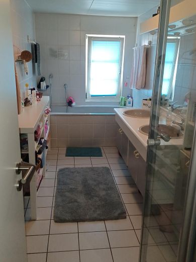 Sehr schöne vier Zimmer Wohnung im Bergischen Schieferhaus – Foto 7