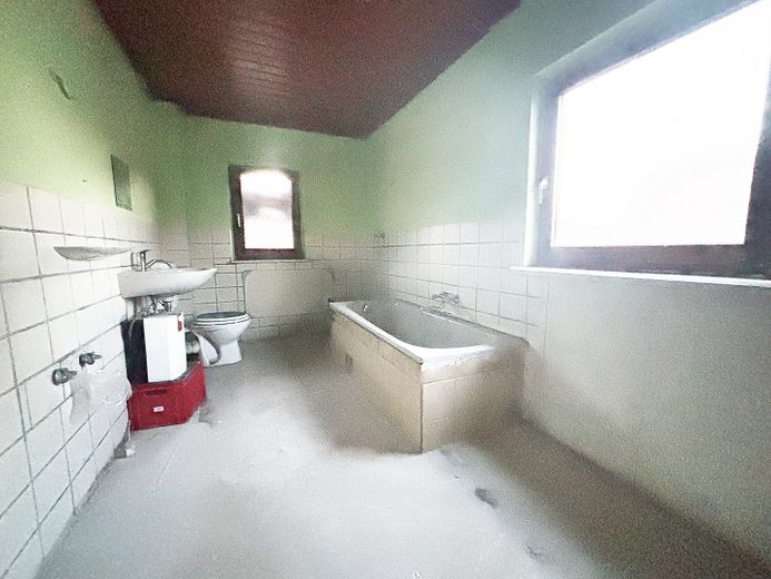 Badezimmer 2.OG