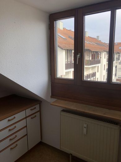 Küchenbereich, großes Fenster