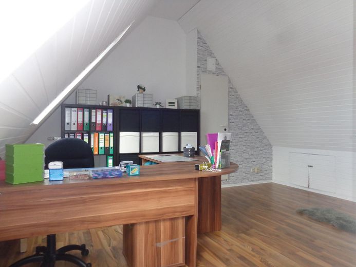 Casa a schiera tranquilla con appartamento indipendente, costruita circa nel 2000 – Foto 14