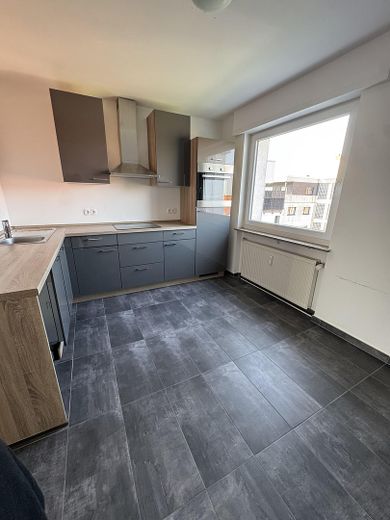 Apartamento de 3 habitaciones en estado casi nuevo con muchos aspectos destacados en Ilvesheim – Foto 12