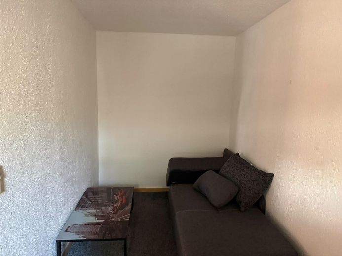 Kleine voll möblierte 2 Raumwohnung mit Einbauküche auf einem Bauernhof in Parstein – Foto 10