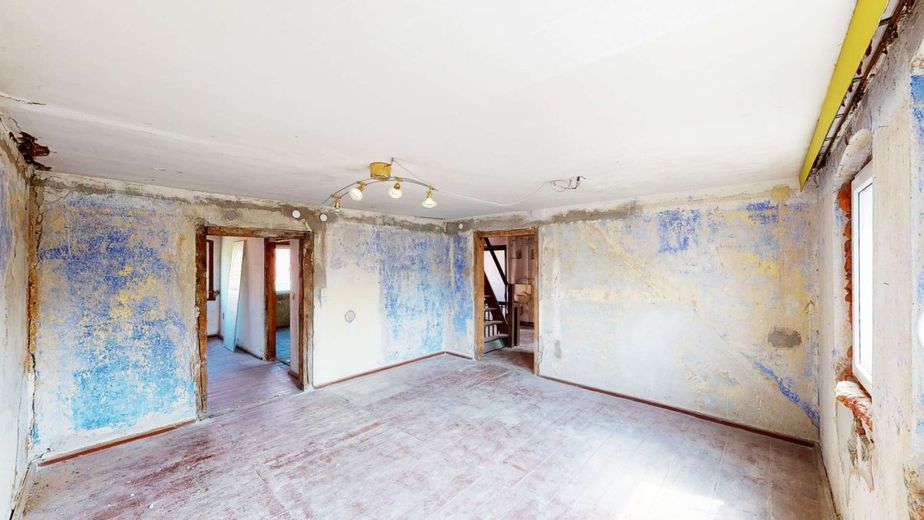 "Sanierungsgebiet-Hit in Elbnähe: Innenhof,  Hol dir ein Traumhaus!  9% Sonder-AfA  8 J ! 7% auf 4 J – Obergeschoss_Schlaf o KiZi