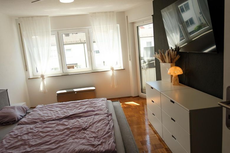 Gemütliches & bezugsfertiges Reihenmittelhaus in ruhiger, zentraler Lage von Senden Ay – Schlafzimmer OG