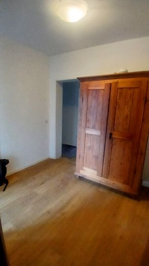 Provisionsfreier Wohntraum in Ohligs-Bestlage: Kernsaniert, bezugsfrei & ideal für Pendler! – Eibngangsbereich 