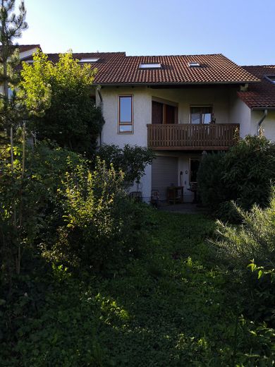 Terrasse und Balkon