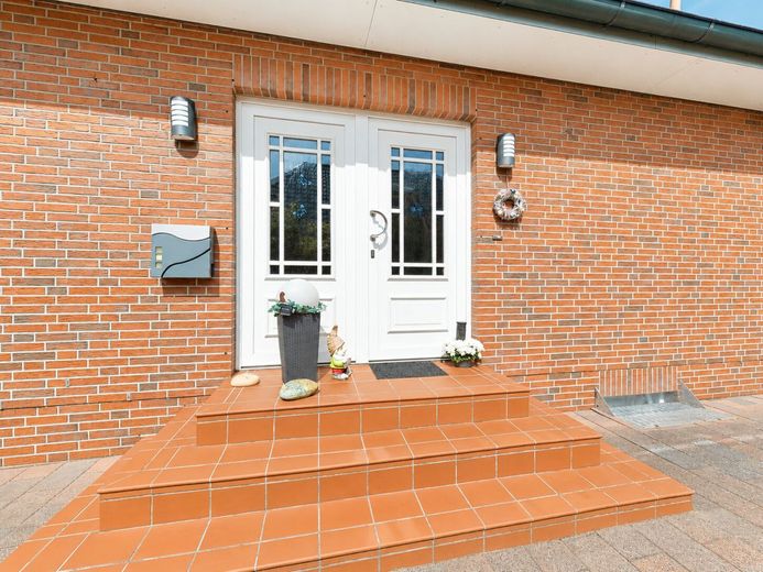 Wo Familienglück ein Zuhause findet - Klinkerhaus 
mit großem Garten in ruhiger Wohnlage von Altenwalde – Willkommen zu Hause
