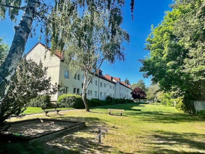 Ruhige gelegene 3-Zimmer Wohnung in Spandau-Willhemstadt auf parkähnlichem Grundstück, frei! – Foto 1