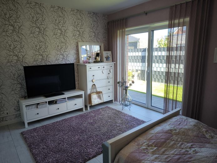 Hochwertige Traumimmobilie Komforthöhe 2,70 – 1 Schlafzimmer