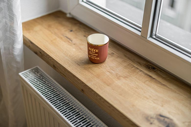 *Erstbezug nach Modernisierung: 2-R Altbau-Wohnung im Leipziger Norden | WG geeignet* – Fensterbänke aus Eichenholz