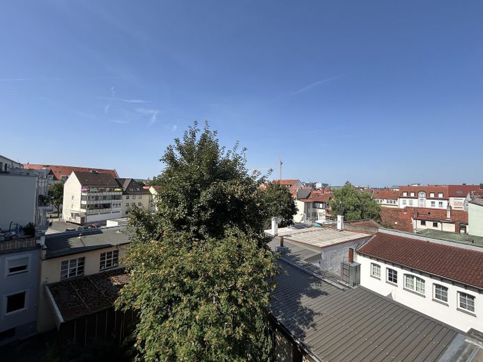 Kernsanierte 4-Zi-Altbauwohnung mit Balkon im Herzen Bambergs – Ausblick