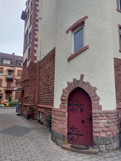 Citynahe Altbauwohnung mit Balkon – Foto 3