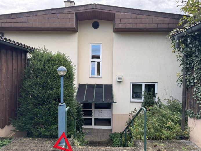 3,5-Zimmer-Wohnung mit Balkon & Garage – ideal für Grenzgänger (Nähe Rafz) – Foto 2