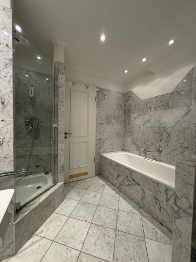 Maisonette-Wohnung Golf-Wohnpark Stolper Heide – Dusch- u. Vollbad DG