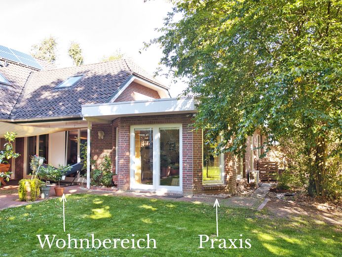 Wohnen und Arbeiten: Haus mit Praxis auf ca. 2400qm Grundstück – Foto 8