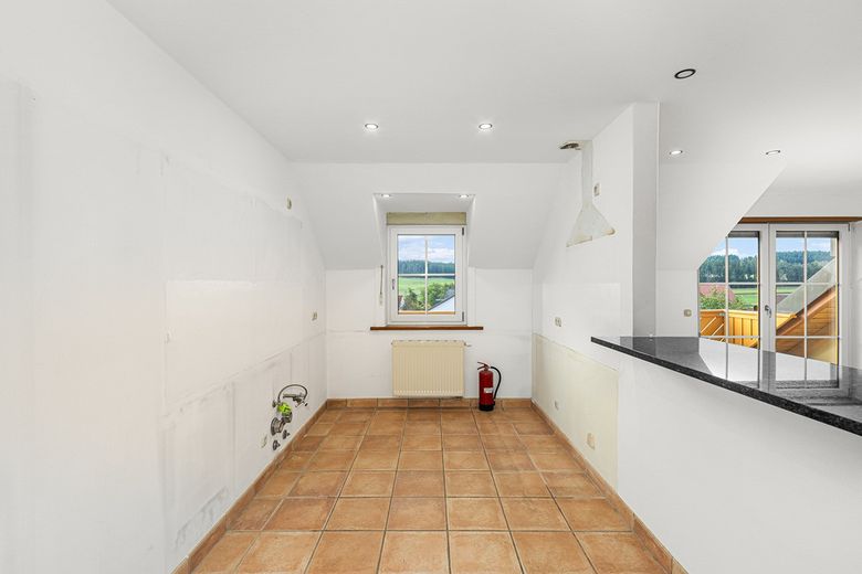 Stilvolle 4-Raum-Maisonette-Wohnung mit gehobener Innenausstattung – Foto 3