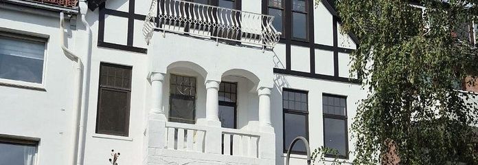Bremen-Schwachhausen | Exklusive 4-Zimmer-Altbauwohnung, 105 m², 2 Balkone, provisionsfrei