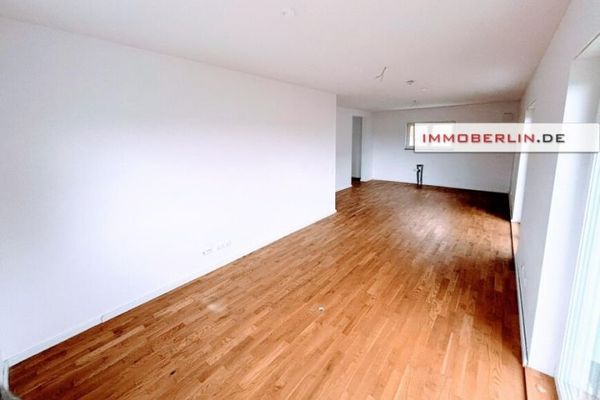 IMMOBERLIN.DE - Energieeffiziente Doppelhaushälfte mit Sonnenterrasse & Gestaltungspotenzial