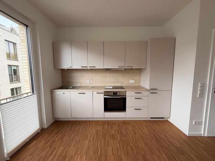 Affascinante appartamento di 2 locali sul Neue Wallufer a Lubecca – Küche