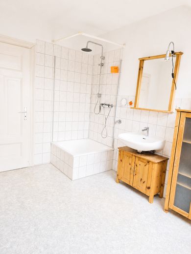 Heute: Im Jugendstil mit hohen Decken leben!!!! Nahe Bilk S und Düsseldorf Arcaden – Foto 14