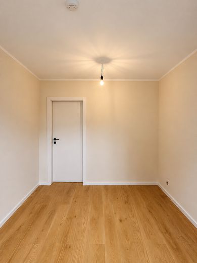 Ruhig wohnen in Weinböhla – barrierefreie 5-Zimmer-Wohnung mit großer Terrasse – Schlafzimmer 3