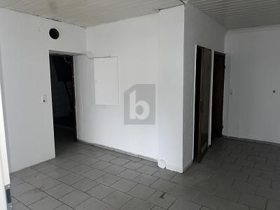 HANDWERKERPERLE MIT POTENZIAL ZUM KLEINEN PREIS – 1764111001_b0b5c7.jpg
