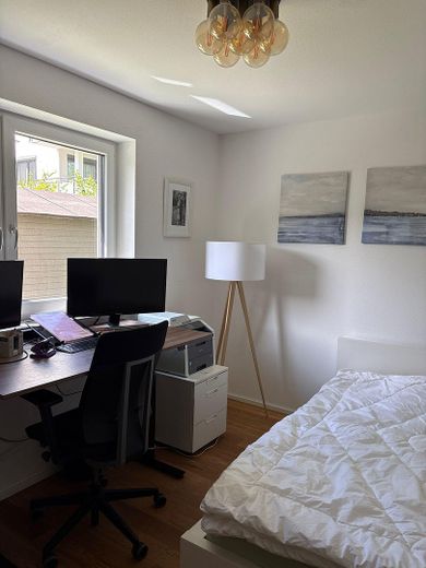 Moderne 3-Zimmer-Wohnung mit großer Terrassse und Garten – Foto 11
