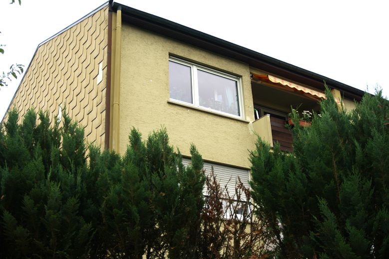 Accogliente, bellissimo appartamento di 3 locali a un prezzo interessante – Aussenansicht Bild 2