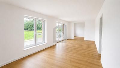 EXKLUSIVE WOHNATMOSPHÄRE MIT BLICK INS GRÜNE – 1781790025_2e6cb85.jpg