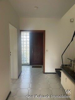 Flur EG vom Wohnzimmer aus