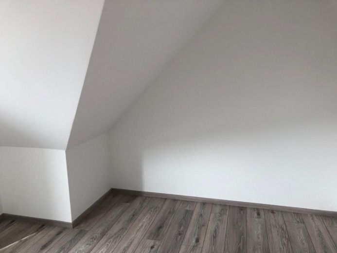 Affascinante appartamento duplex con 5 locali e terrazza sul tetto a Mechernich – Libero dal 01.11.2026 – Büro 2. Bild