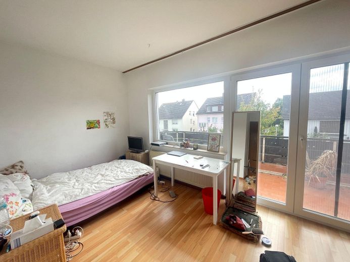 192 m²’lik geniş aile evi – modernize edilmiş, 7 oda, 3 banyo ve B enerji sınıfı – Kind 2
