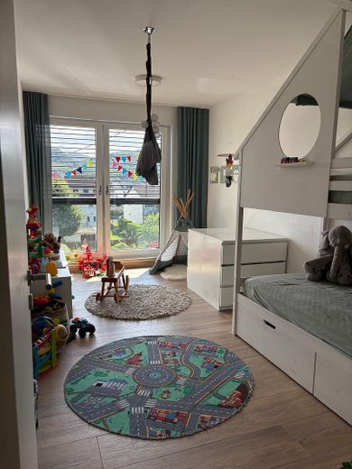 Architektenhaus mit Rheinblick – Neubau 2020 in Brohl-Lützing – Kinderzimmer