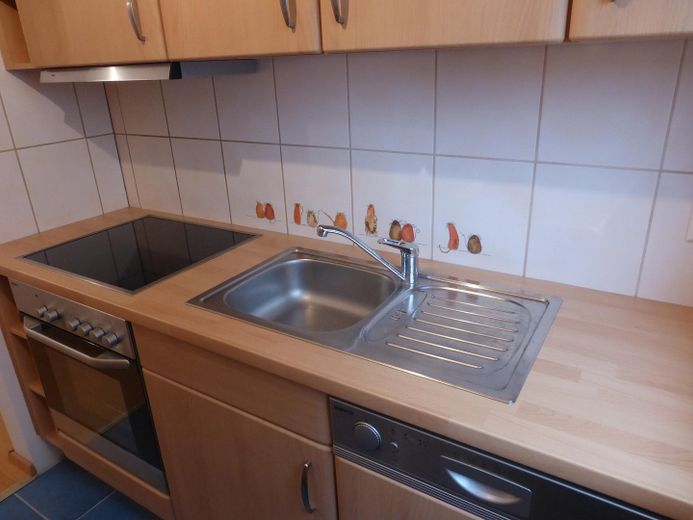 Herd, Spüle, Spülmaschine